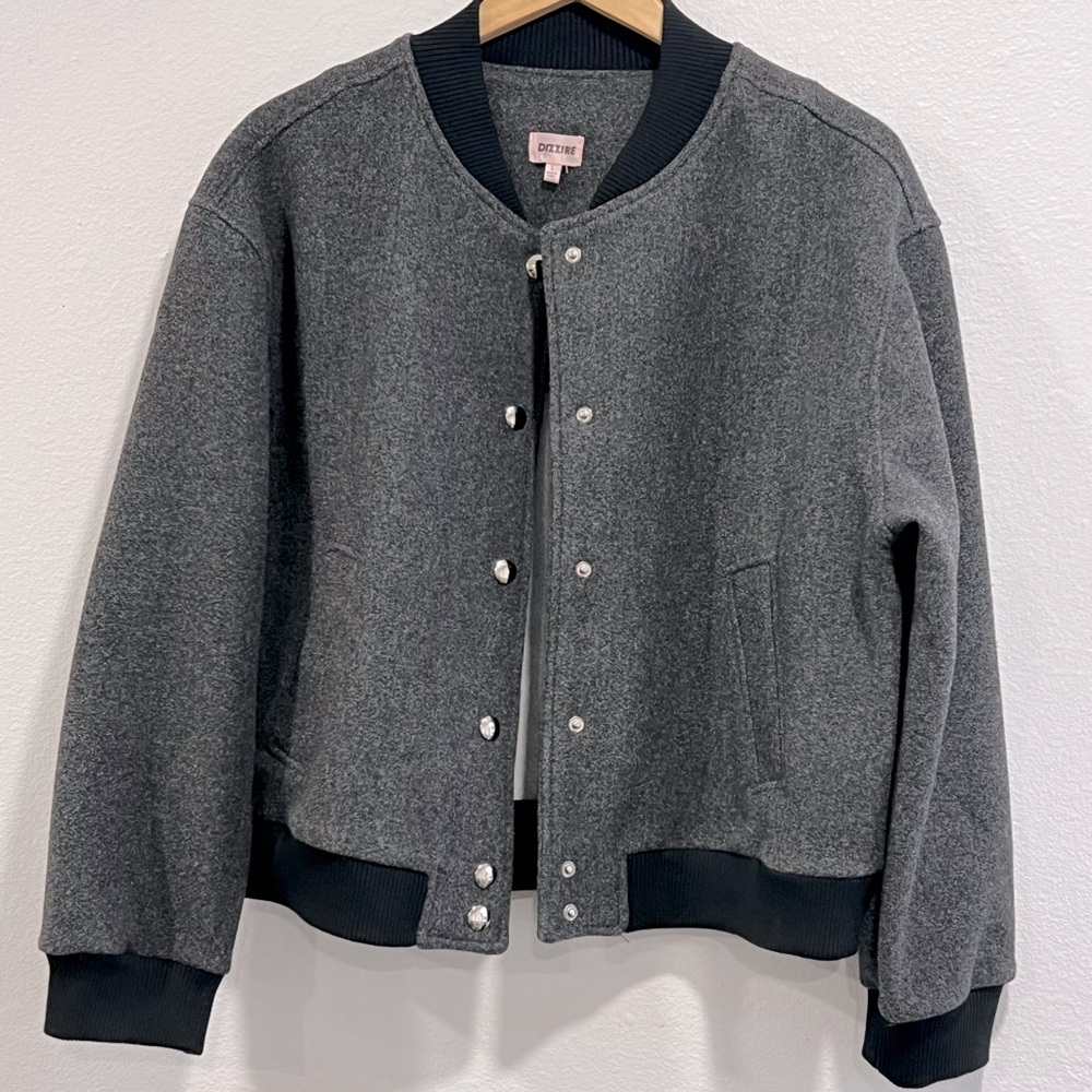 Women's Gray Wool Look Letterman’s Jacket. NWOT